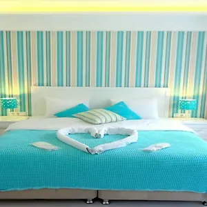 3* Hotel Yazar